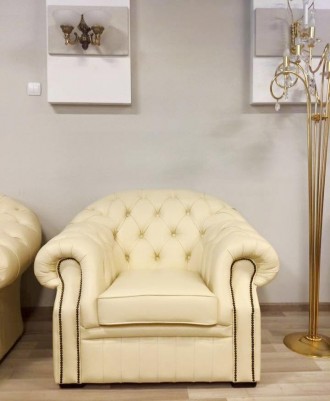 Цена указана за раскладной диван Виндзор с креслом в коже.

Львовска. . фото 4