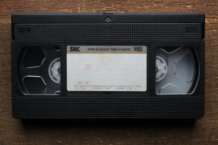 Видеокассеты с Мини-Сериалом | Лангольеры (Затерянные во времени) VHS

Фильм з. . фото 4