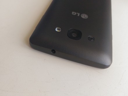 Описание LG L60I X135

Android 4.4, 4.30", 800x480, 4Гб, 119г, камера 5МП. . фото 13