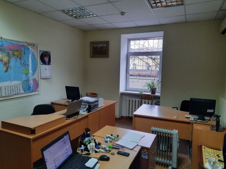 Аренда офиса 21 м.кв. в центре г. Днепр. Дніпро. фото 1 Аренда офиса 21 м.кв. в центре г. Днепр. Дніпро. фото 1