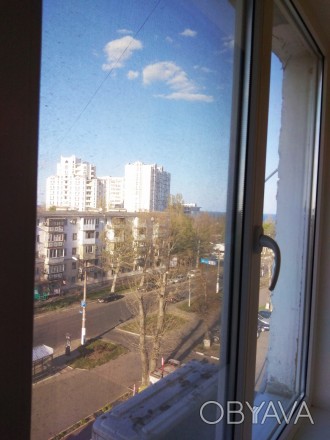 Сдам однокомнатную квартиру в 3 минутах ходьбы от моря рядом с центральным входо. Черноморск (Ильичевск). фото 1