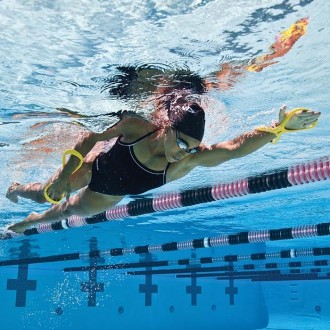 Лопатки для плавания Forearm Fulcrum Paddles  от американской  компании FINIS 
. . фото 7