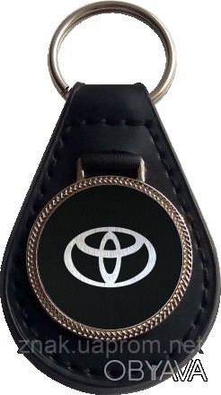 Брелок с логотипом автомобиля Тойота. . фото 1