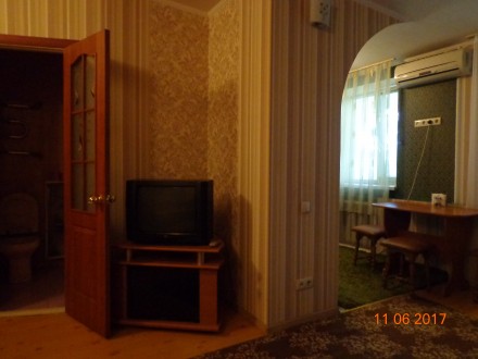 Уютная квартирка по Ушакова (р-н жд вокзала). Гор., хол. вода круглосуточно, Wi-. . фото 4