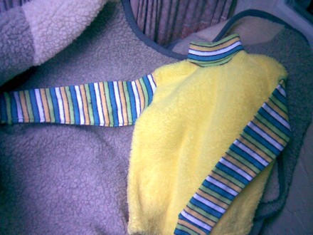 Продам свитер (гольфик) детский размер 32.. . фото 2