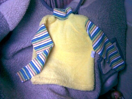 Продам свитер (гольфик) детский размер 32.. . фото 3