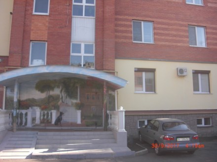 Продам 2ком квартиру в центре города с эвро ремонтом, квартира находиться возле . . фото 3