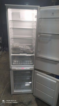 Холодильник с Европы ассортимент, белый или в нержавейке, морозилка внизу (вверх. . фото 9