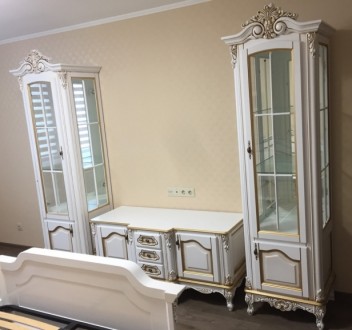 Предлагаем витрину буфет Версаль в классическом стиле от украинского п. . фото 10