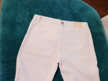Летние белые тонкие джинсы CRO в отличном состоянии, никакой желтизны и дефектов. . фото 5