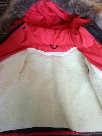 Куртка зимняя, детская, новая, красного цвета. Р-р 30 (110см) Имеются светоотраж. . фото 3