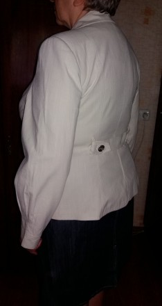 Продам женский легкий пиджак с длинным рукавом - текстура ткани "лён",. . фото 4