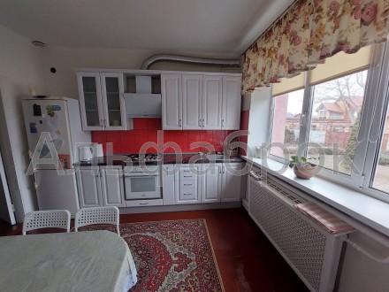 Предлагается к продаже отличный 2 -этажный кирпичный дом в с. Белогородка. 150 к. . фото 7