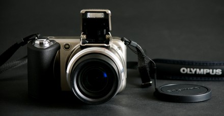 Продаю цифровой фотоаппарат Olympus SP-600 UZ из серии ультра зум. 
Все другие . . фото 6