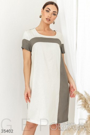 Доступные размеры: 4xl, 5xl, 6xl Повседневное платье прямого кроя бело-серого цв. . фото 1