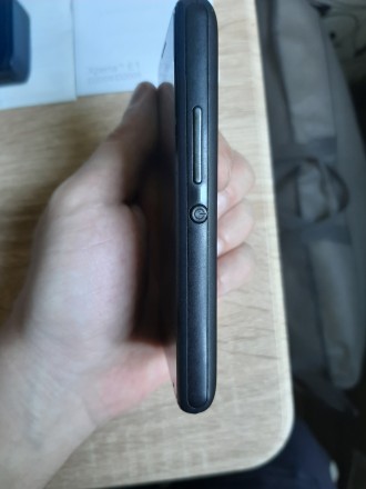 Sony Xperia E1 D2005 Black.
Телефон рабочий.
В хорошем состоянии.
Аккумулятор. . фото 5