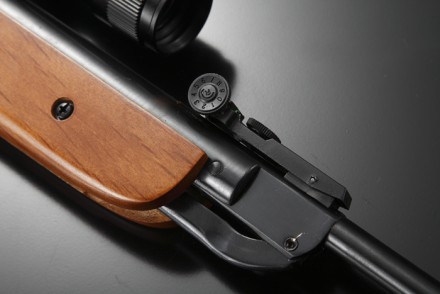 Пневматична гвинтівка B2-4 мішені та 500кульок у ПОДАРУНОК!!!
Ціна: 2900 грн
П. . фото 6