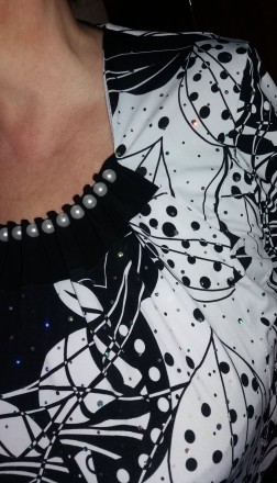 Продам женскую летнюю лёгкую черно-белую блузу - состояние б.у. (без дефектов) -. . фото 3