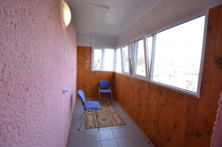 Квартира люкс класса в самом центре города.
Находится на пересечении улиц Собор. Центр. фото 8