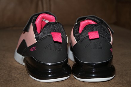 Оригинальные, стильные и очень красивые кроссовки для девочки. Помогут создать п. . фото 8