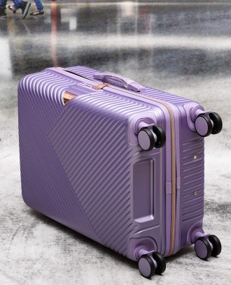 Комплект чемоданов WINGS Dove WN 01 ABS+ CARBON                 1.Европейское ка. . фото 7