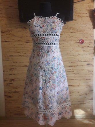 Платье-сарафан с прошвой - размер манекена 48 (95-75-99см), платье идет на украи. . фото 2