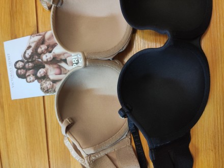 Новый оригинальный бюстгальтер Victoria’s Secret

Цвет nude в размере 34B/75B
. . фото 8