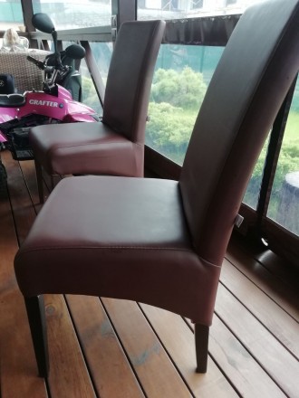 Описание
Продам 4 стильных стула Хит из кожзама производства AMF в отличном сос. . фото 5