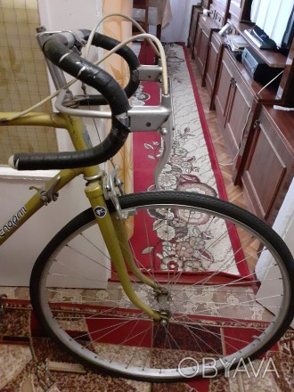 Велосипед в родной комплектации, квартире хранение  есть запасное колесо. . фото 1