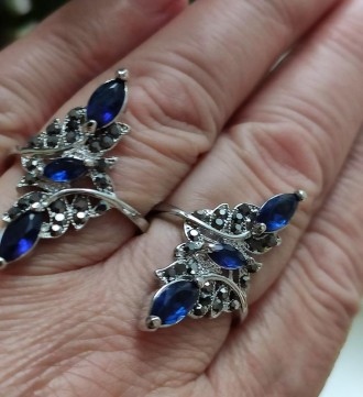 Нежные кольца с 17.5,18.5,19 размер,из черненого серебра,(без пробы)камни -синие. . фото 4