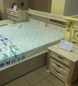 Цена указана за кровать без каркаса 1,6х2,0м спального места и две прикроватные . . фото 5