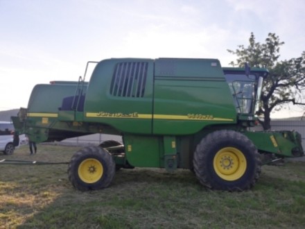 комбайн John Deere 9640 WTS 2003 г/в,нараб-3200 ч,мощн.- дв. 275л.с.,
жатка-6,1. . фото 2