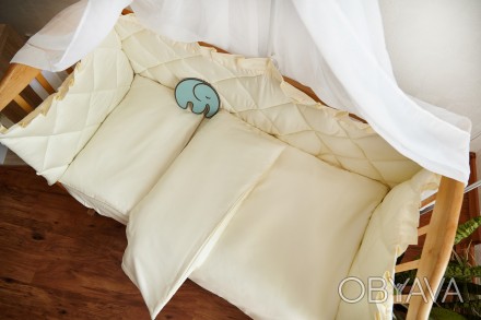 Элегантный комплект постельного белья в кроватку,люльку для новорожденного. 
	Ла. . фото 1