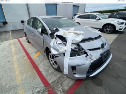 Продам Toyota Prius 2015г. . фото 8