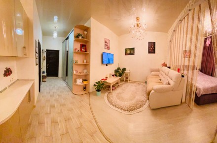 Продам шикарную 2-х комнатную квартиру с большой кухней-гостинной на Гагаринском. Приморский. фото 4