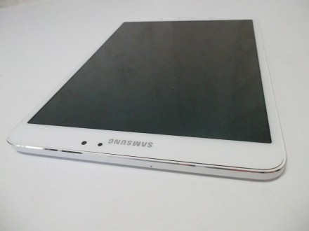 Планшет Samsung T710
- в ремонте вроде не был
- экран разбит
- стекло треснуто 
. . фото 5
