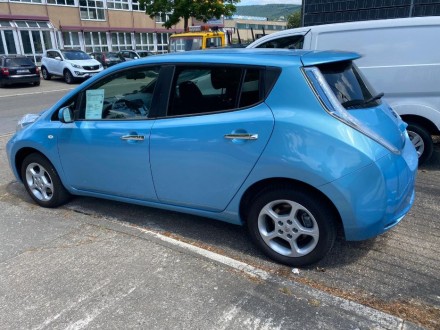 Nissan Leaf європеєць в ідеальному стані. Батарея 95%!, діюча гарантія. Клімат-к. . фото 5