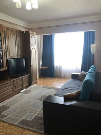 Долгосрочная аренда светлой и уютной 2х комнатной квартиры на Маршала Тимошенко . . фото 4
