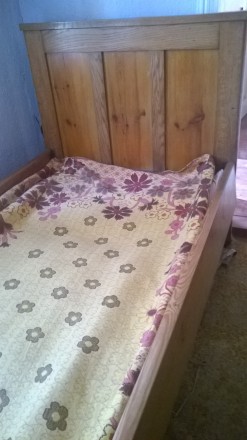 Продаю ясеневе ліжко в хорошому стані.
Розмір:
Довжина 1,92м;
Ширина 1,03м
Д. . фото 2