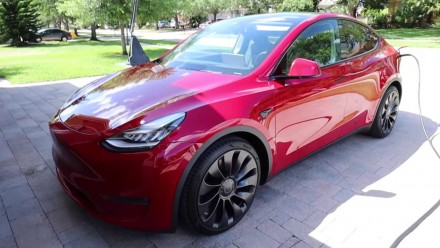 Tesla Model Y Performance. Киев. фото 1 Tesla Model Y Performance. Киев. фото 1