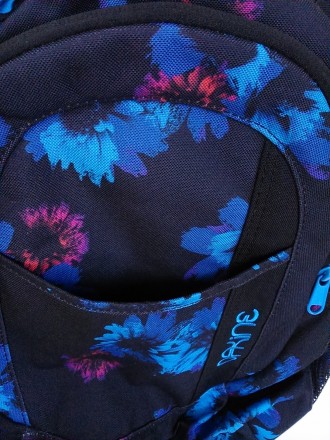 Продам новый рюкзак Dakine Garden Blue Flowers 20l
Оригинал. В упаковке с бирко. . фото 5