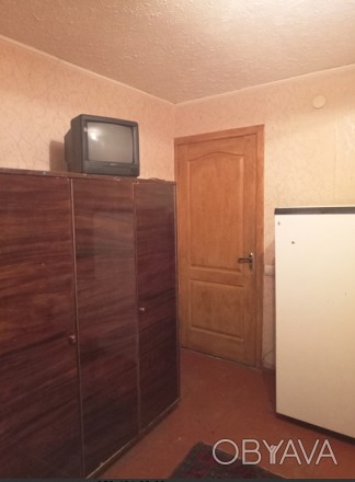 Продам гостинку возле м.Завод Малышева