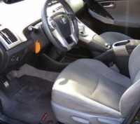 Продам Toyota Prius 2014 г. 9500$ В хорошем состоянии. Авто пригонялось для себя. . фото 4
