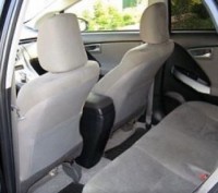 Продам Toyota Prius 2014 г. 9500$ В хорошем состоянии. Авто пригонялось для себя. . фото 5