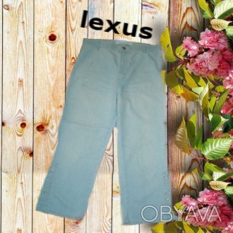 Голубые стильные капри из облегченного джинса, для жаркой летней погоды. Высокая. . фото 1
