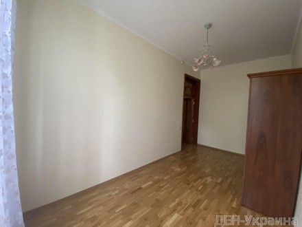 Продается 5 комнатная квартира по ул. Кудрявской, царский дом, 3/6 этаж, высота . Центр. фото 8