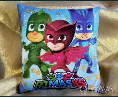 Декоративная детская подушка с изображением Героев в масках

размер подушки 30. . фото 1