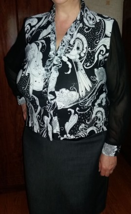 Продам женскую лёгкую демисезонную черно-белую блузу с трикотажа "масло&quo. . фото 5