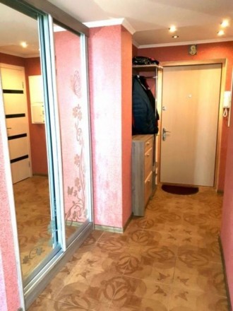 Продается 2-х комнатная квартира в Малиновском районе. Расположена на 5 этаже 5 . Малиновский. фото 2