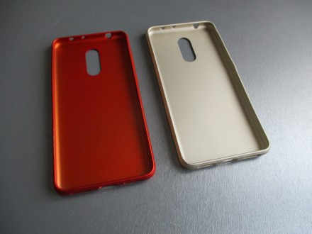 Xiaomi Redmi 5.  Чехол накладка.  Силикон. Цвет - красный и бледно-золотой.

Ф. . фото 4